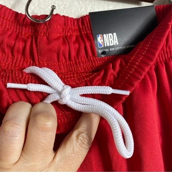 NBA Men’s Basketball Shorts Red/Black Size: M NWT - Picture 4 of 7